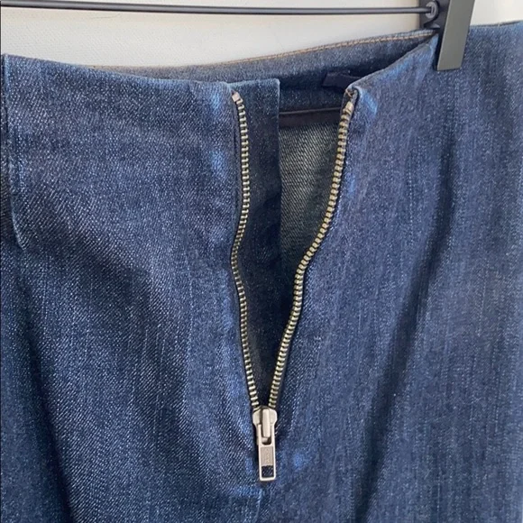 GAP blue jean midi skirt, Size 2 - Picture 9 of 10